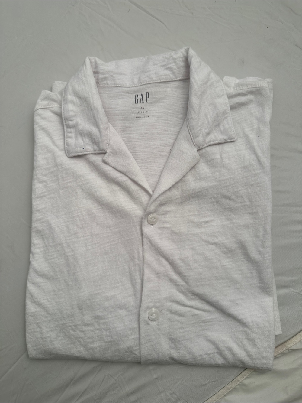 Gap Lived In white resort vacay button front short sleeve shirt